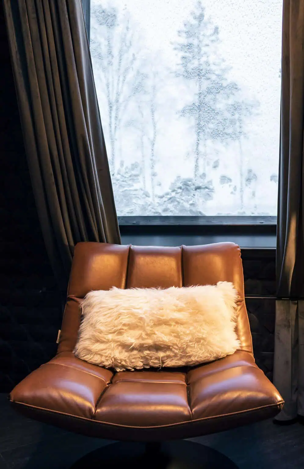 Komsio Glass Igloo Suite Apukka Resort Rovaniemi Lapland Finland