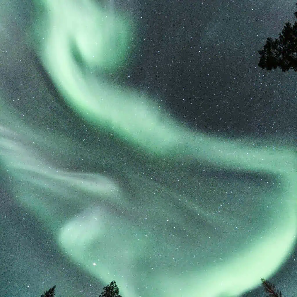 northern lights apukka resort rovaniemi lapland finland