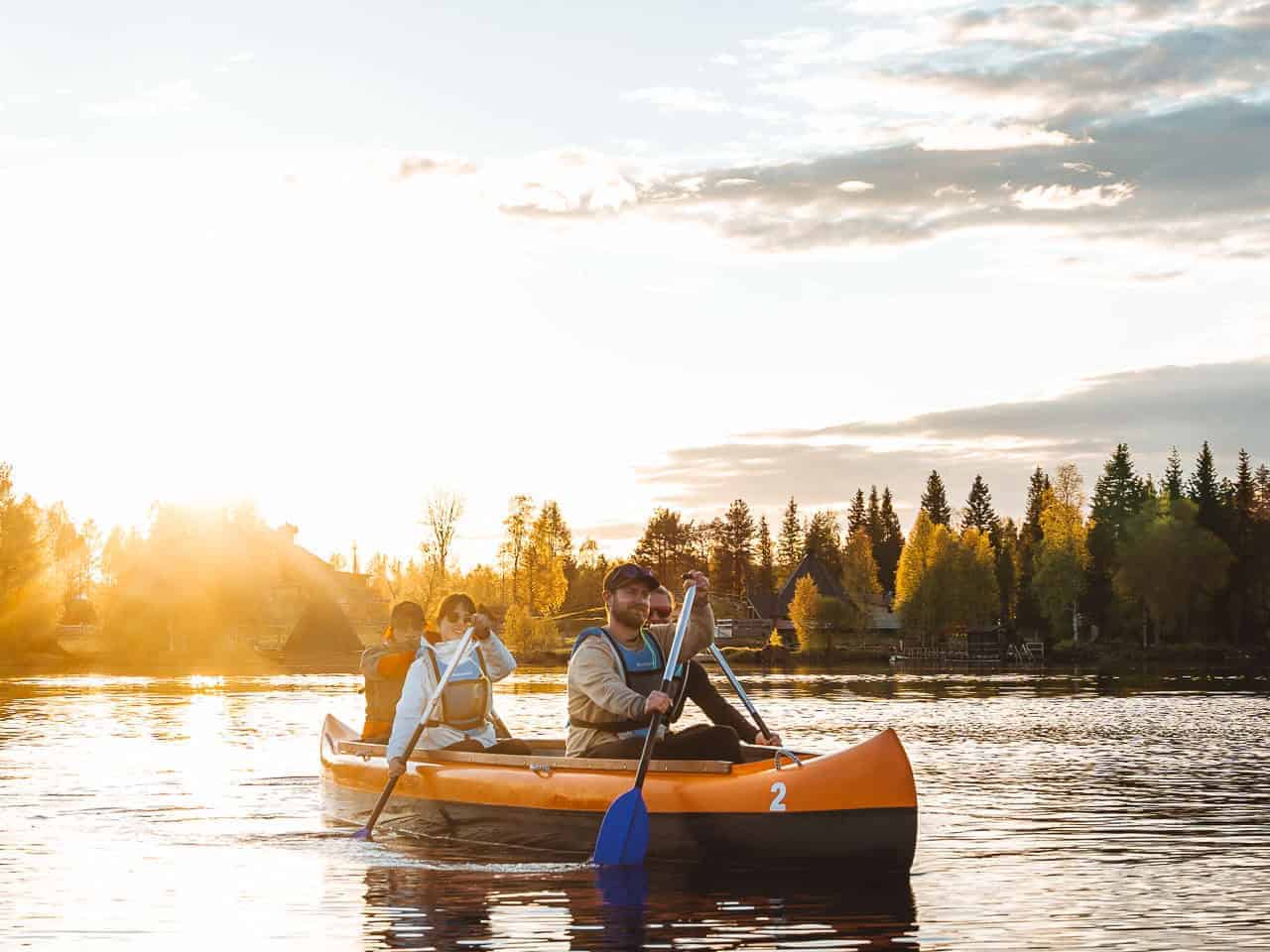canoeing sunset tour