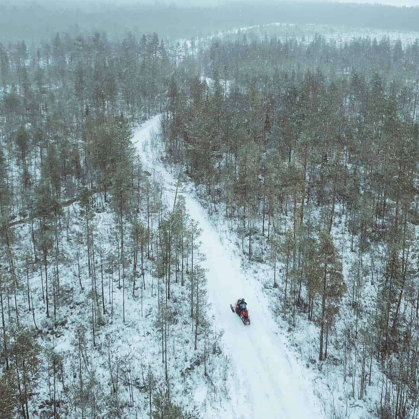 november snowmobile safari apukka resort rovaniemi lapland finland-3