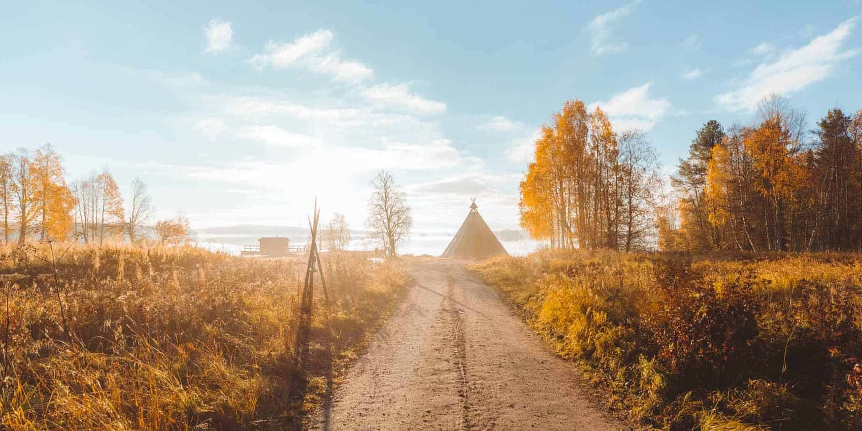 autumn foliage at Apukka Resort